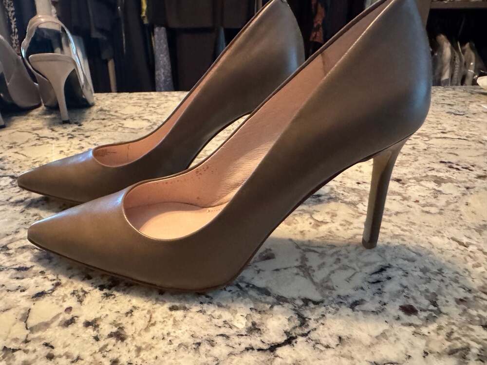 Louise et Cie Brown Leather Stiletto Pumps